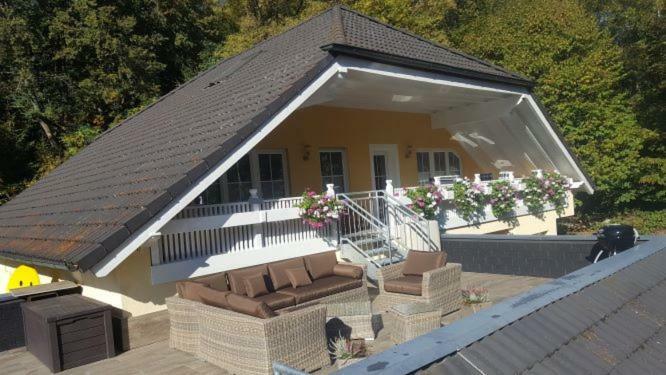 Ferienwohnung Im Corveyer Wäldchen Traben-Trarbach Exterior foto